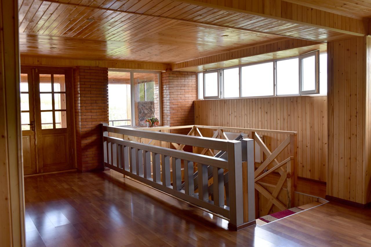 テラヴィ Nikala Bed & Breakfast エクステリア 写真