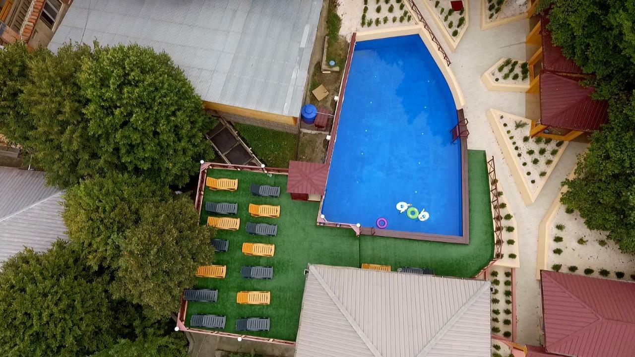 テラヴィ Nikala Bed & Breakfast エクステリア 写真