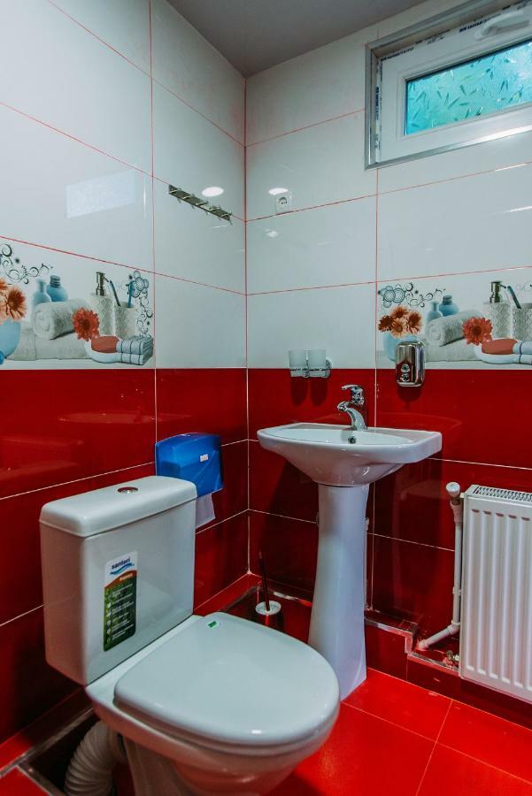 テラヴィ Nikala Bed & Breakfast エクステリア 写真