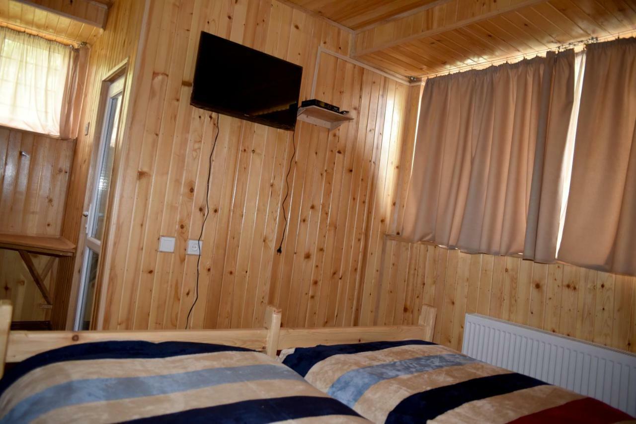 テラヴィ Nikala Bed & Breakfast エクステリア 写真
